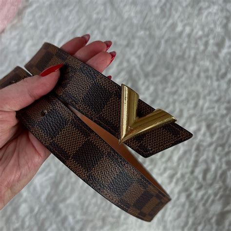 Käytetty louis vuitton vyö .